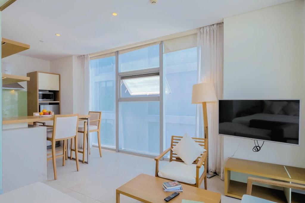 beautiful, high-class sea view apartment. in Da Nang