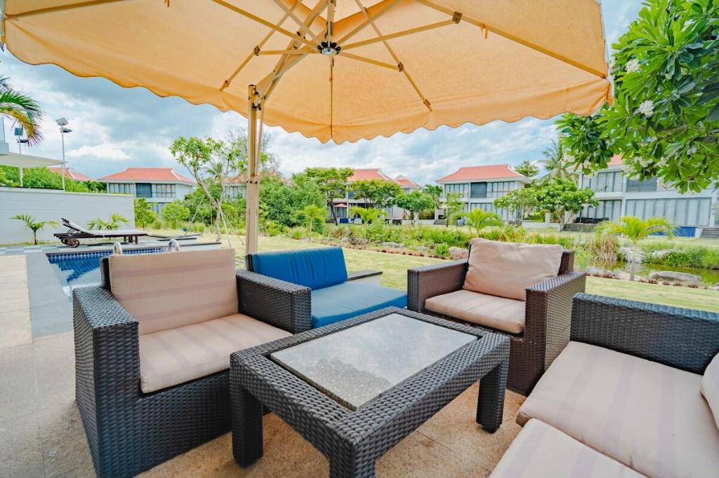 ダナンのprivate 4 bedroom pool villa in Danang — 写真5