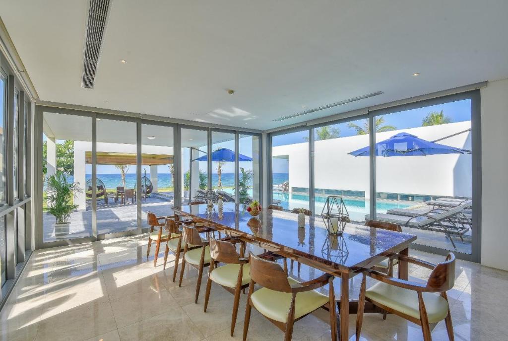 ダナンのAmazing Beachfront 6 Bedrooms Villa — 写真6