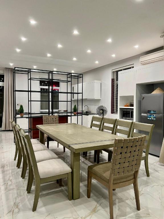 ダナンのPool villa 5 bedroom Private Near Beach — 写真4