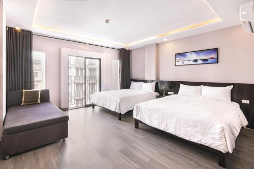 SAM Hotel and Apartment Danang - 150m to the beach & 200m to An Thuong area in Da Nang