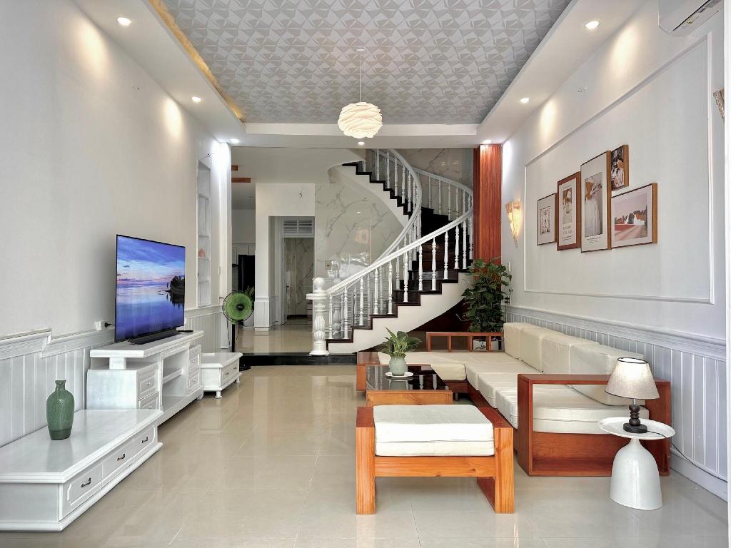ダナンのLight House with Sea View 5*BR Near Beach — 写真3