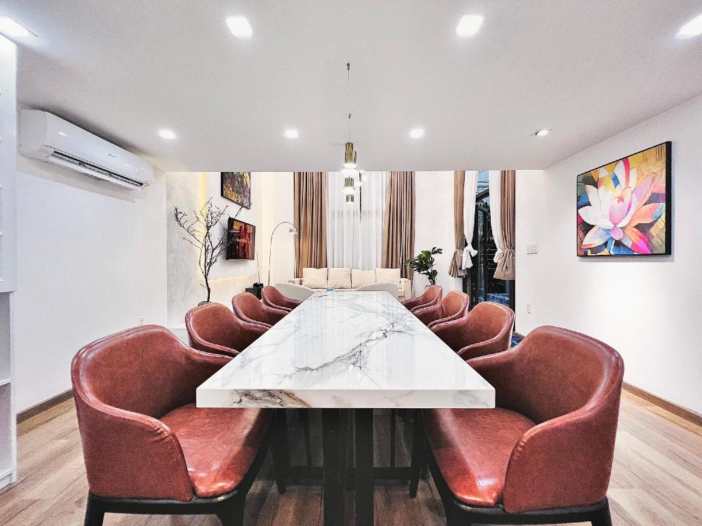 ダナンのPool Villa 6Beds Near My Khe — 写真5
