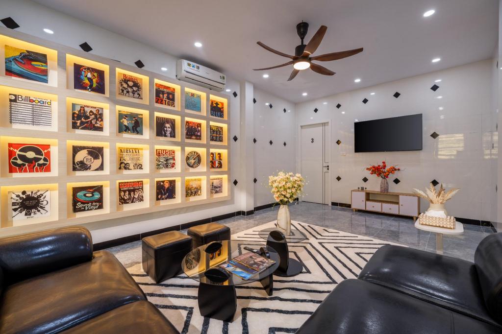 Separate living room