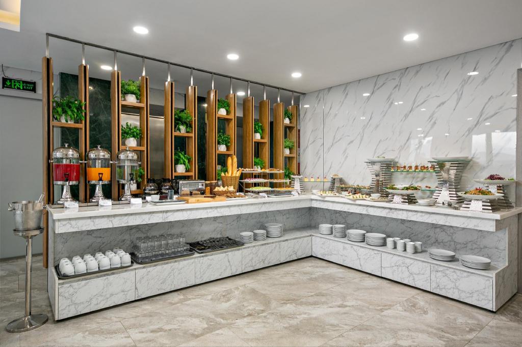 ダナンのCalix Hotel — 写真4