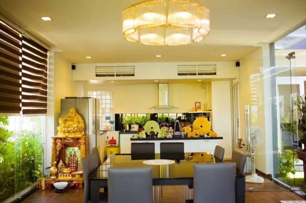 ダナンのBeautiful Riverside Villa w/ Pool and Free Pickup — 写真5