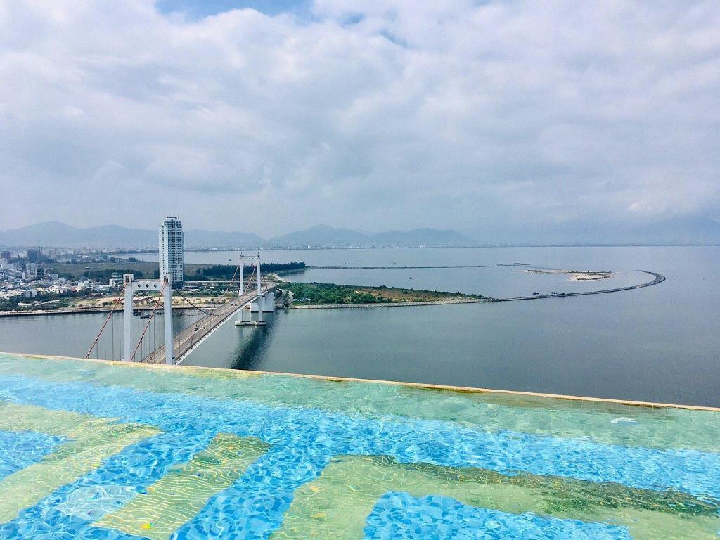 Bên vịnh Đà Nẵng yên bình in Da Nang