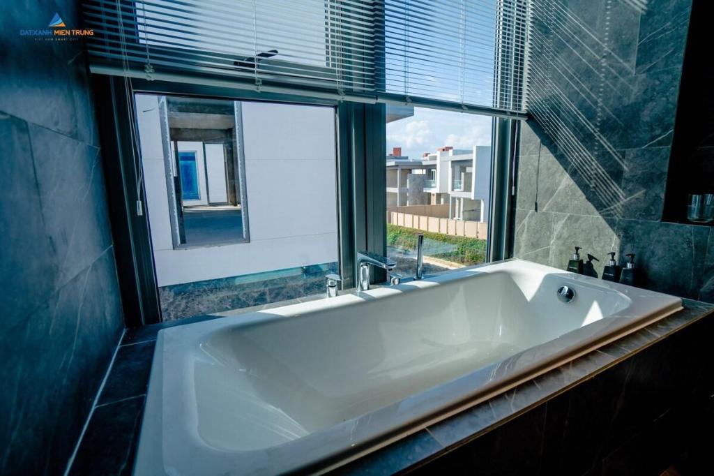 ダナンのLuxury villa with 4 bedrooms — 写真5