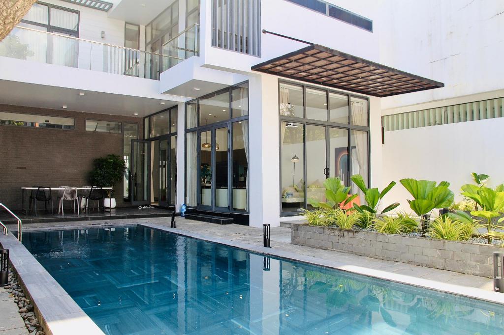 Malem Villa 5Bedrooms near Han River My Khe Beach in Da Nang