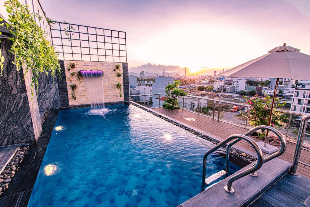 Laurel Da Nang Apartment in Da Nang