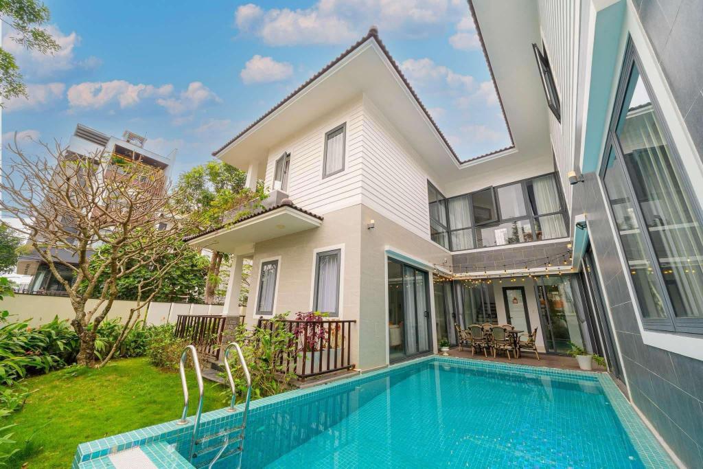 ChiAn Pool Villa 5bedrooms in Da Nang