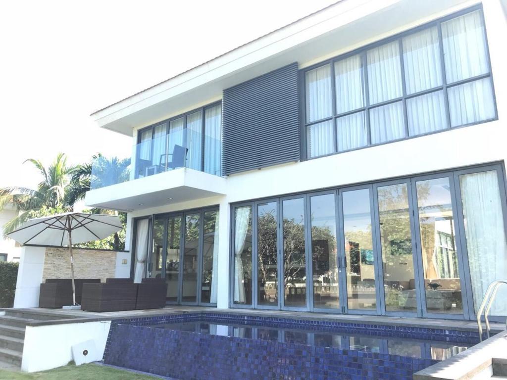 ダナンのBeauty 3 Bedrooms Villas Private & Public Pool — 写真3