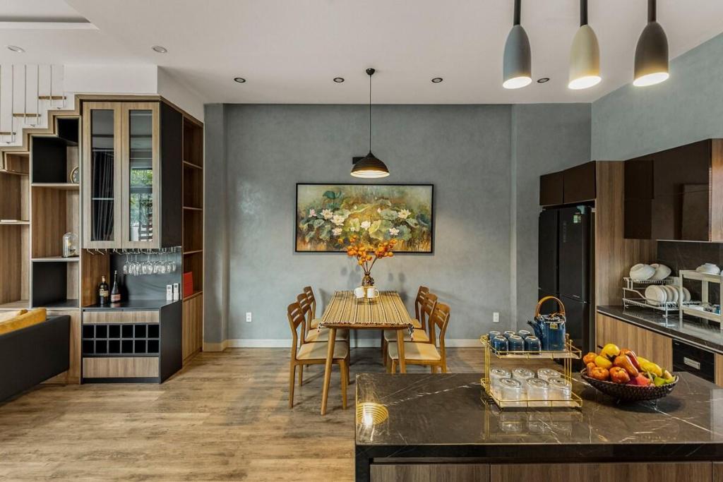 ダナンのSOL Villa 4 phòng ngủ, hồ bơi, Lửa Trại, sông Hàn — 写真6
