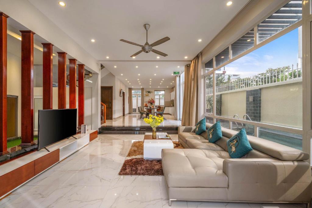 ダナンのVilla cách biển 1 phút đi bộ. 5 phòng ngủ — 写真3