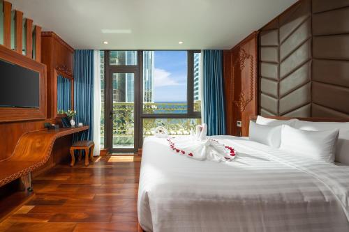 ダナンのMonalisa Luxury Hotel — 写真2