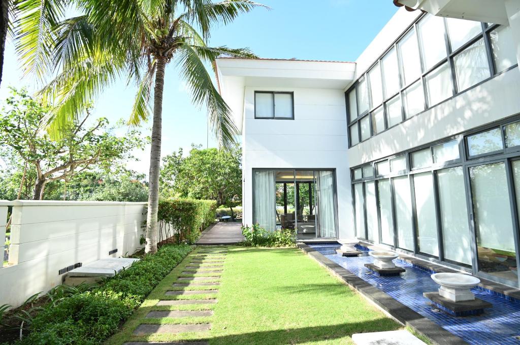 Perfect 3 Bedroom Villas Private pool at Da Nang in Da Nang