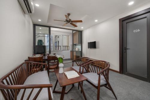 ダナンのTokyo Boutique Front Beach Hotel — 写真4