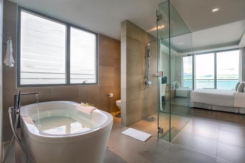 ダナンのA La Carte Da Nang Beach Hotel — 写真3