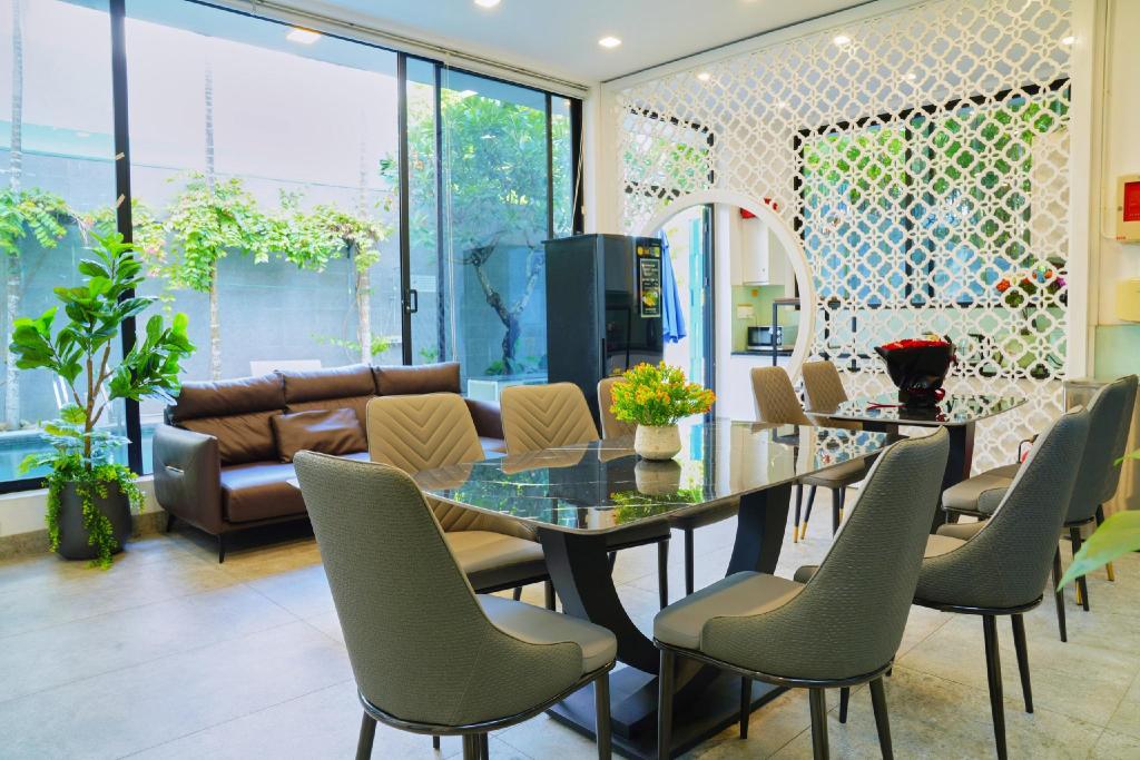 ダナンのPHÚC VILLA 6 Bedrooms — 写真4