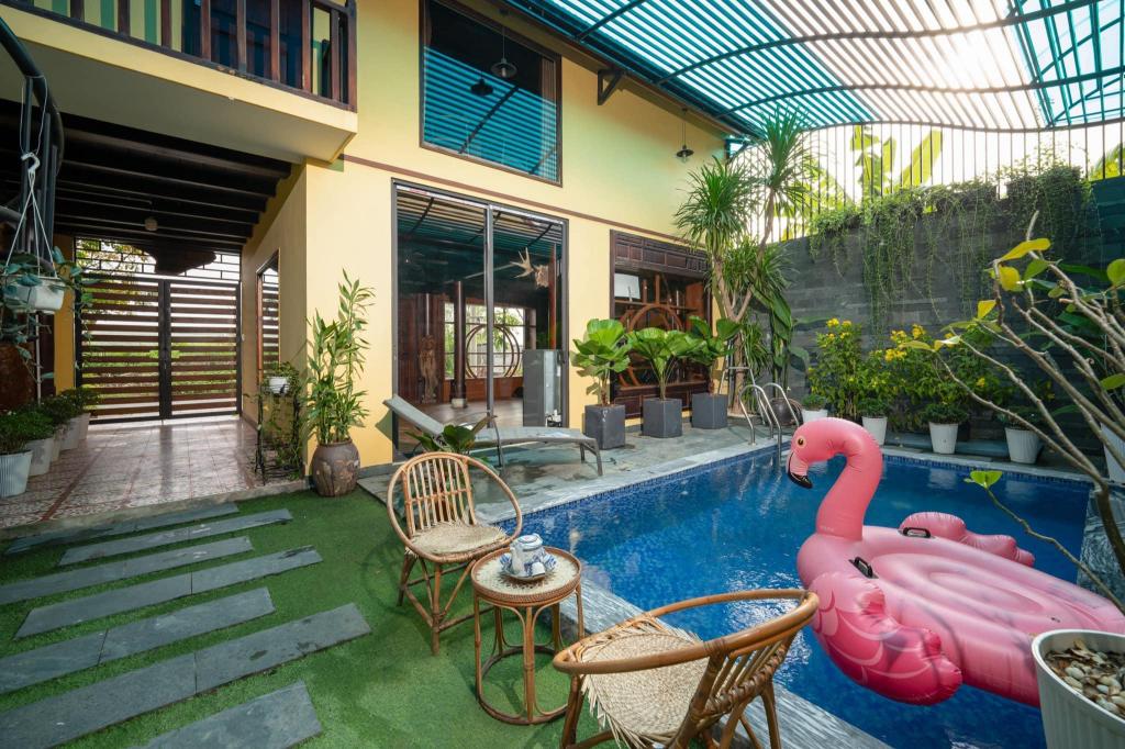 ダナンのPool Villa 4 bedroom near sea and river — 写真3