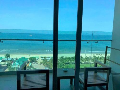 ダナンのLuxury Ocean View Apartment near My Khe Beach — 写真5