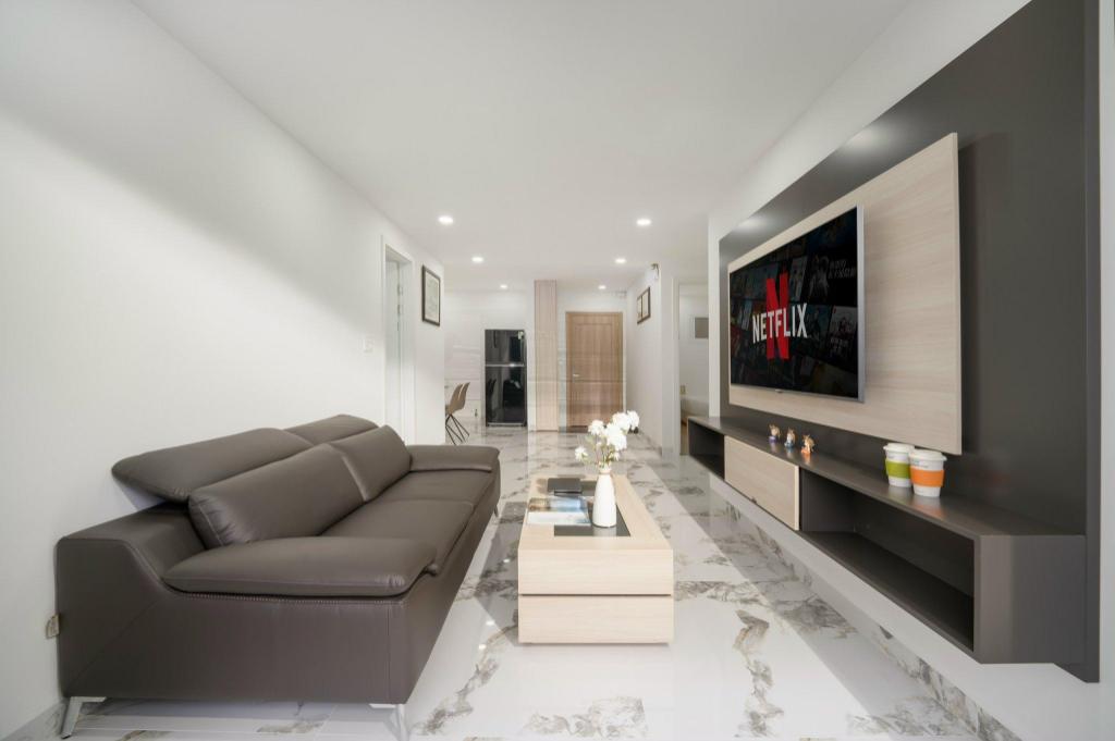 3 bedroom apartment on My Khe beach in Da Nang
