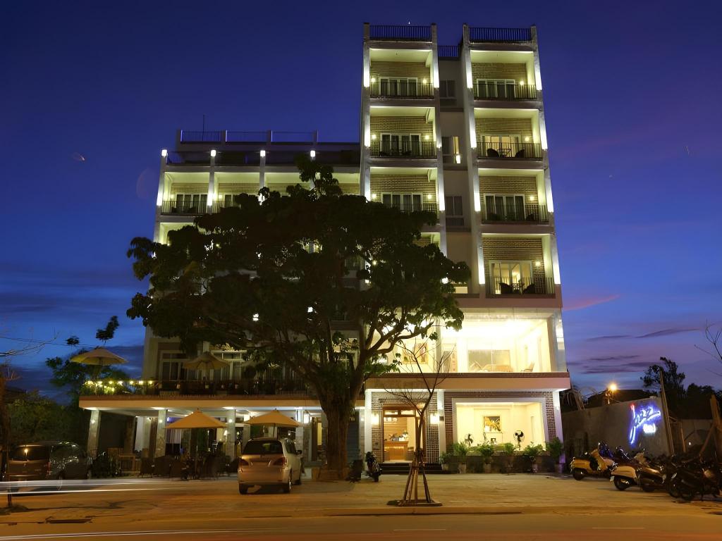 Jazz Hotel in Da Nang