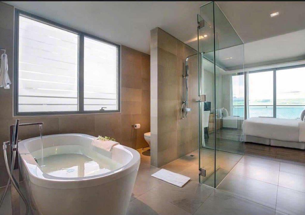 Cosy Da nang seaview ALC 1BR in Da Nang — photo 4