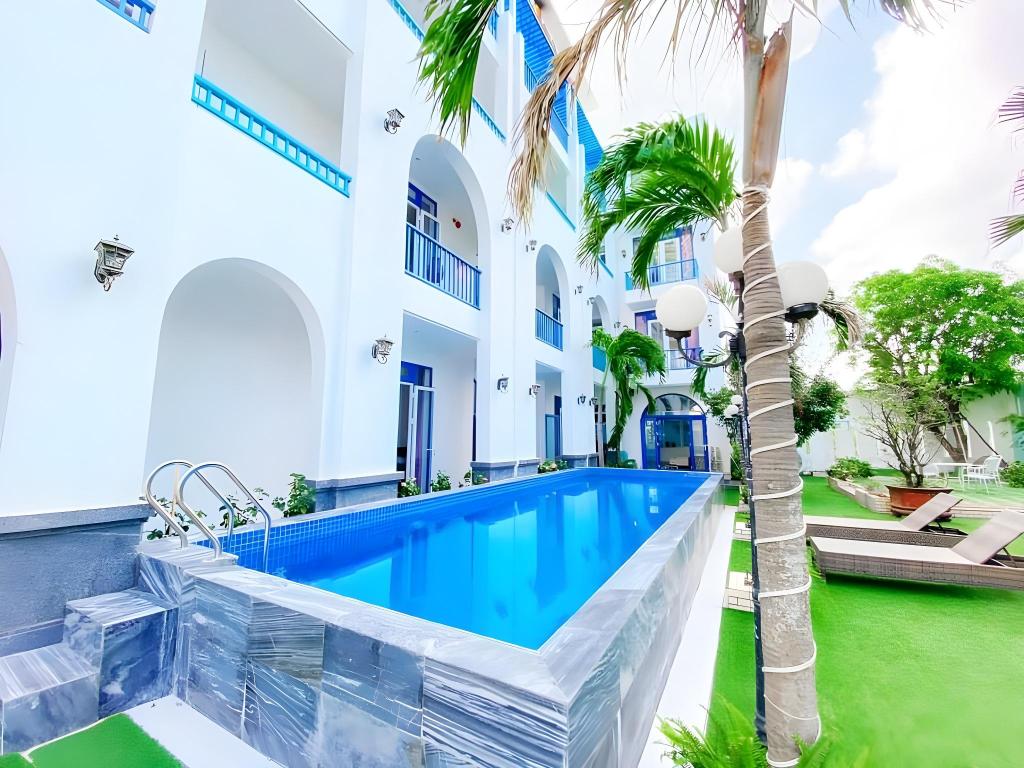 Select 11 Unit - 1st, 2nd, 3rd Floor in Gold Moon in Da Nang