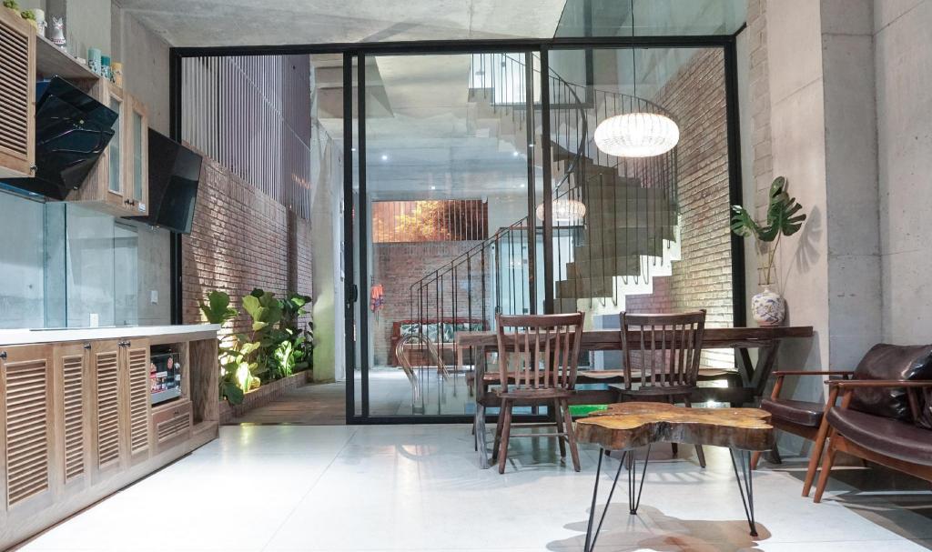 ダナンのGREEN CONCRETE VILLA- INDOOR POOL & SAUNA — 写真3
